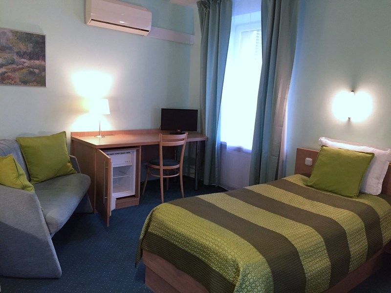 Telecom Guest Hotel VNO Eksteriør billede